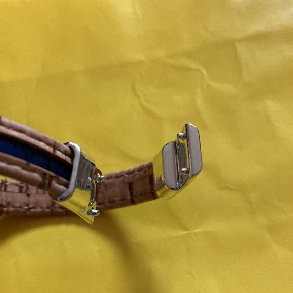 Handmade Cork Bracelet With Sea-Glass and Magnetic Fasten - Picture 4 of 5